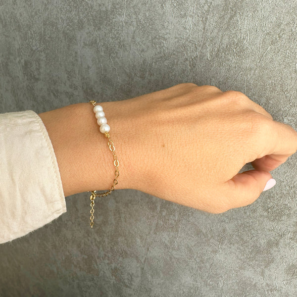 Real Pearl Bracelet on a dainty chain