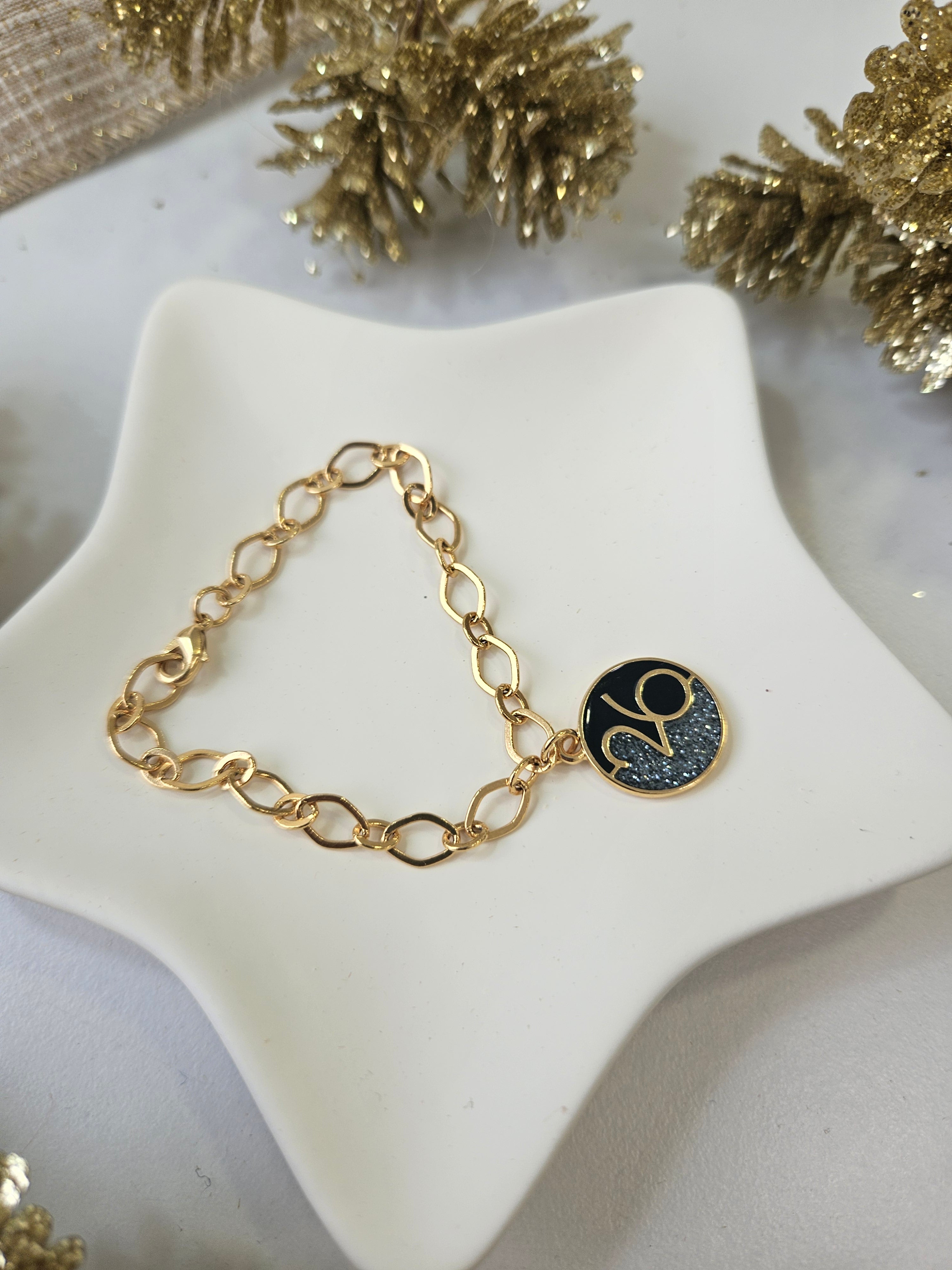 Βραχιόλι γούρι 2026 κύκλος