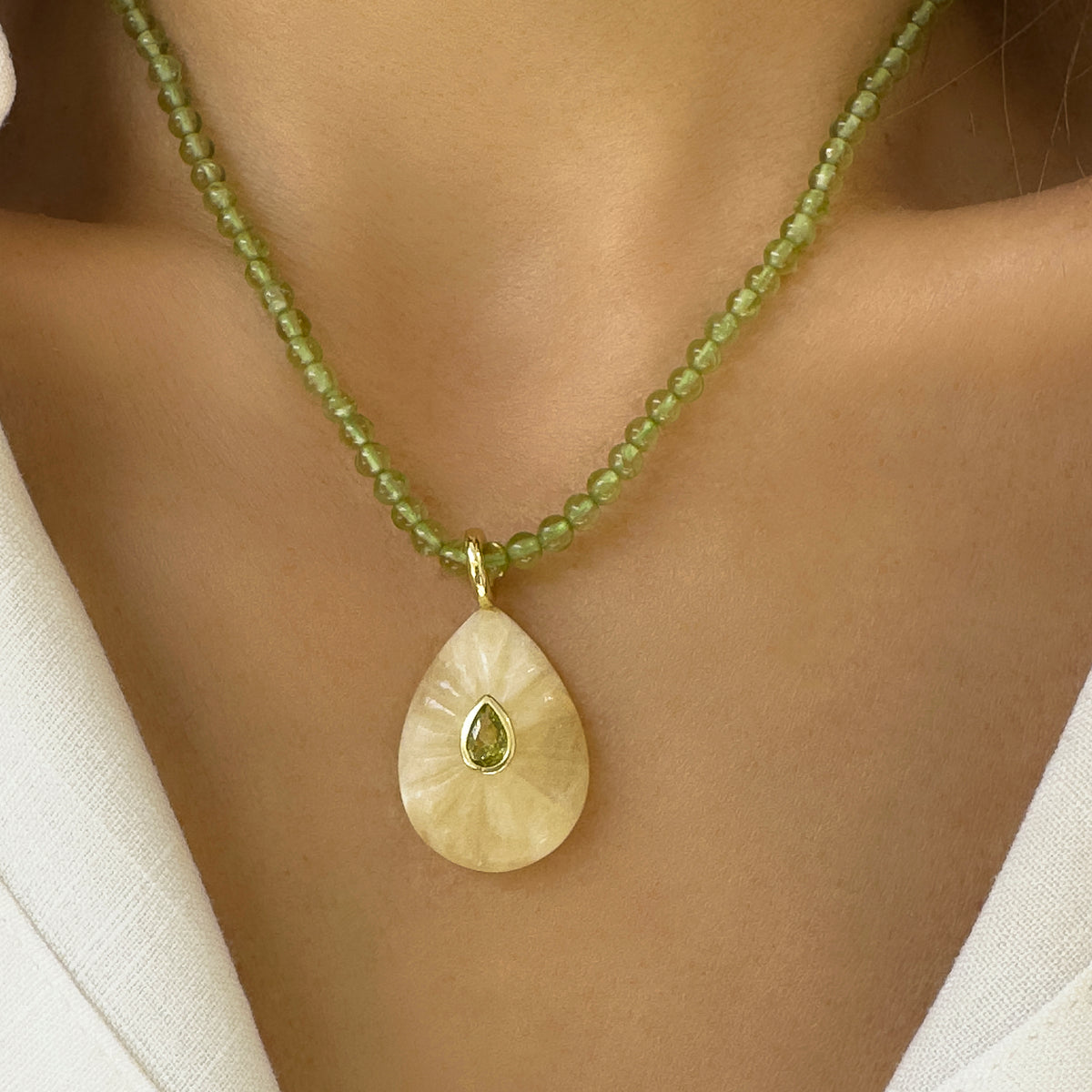 Agate drop Pendant and peridot gems necklace