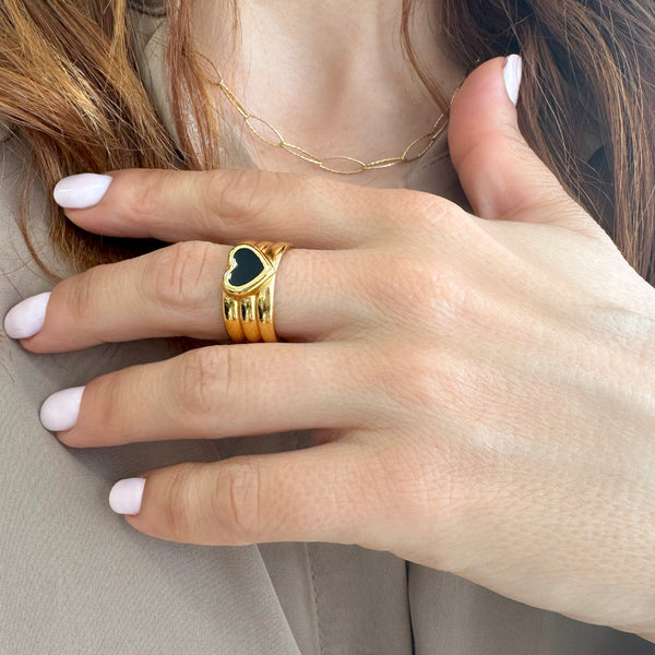 Chunky gold ring