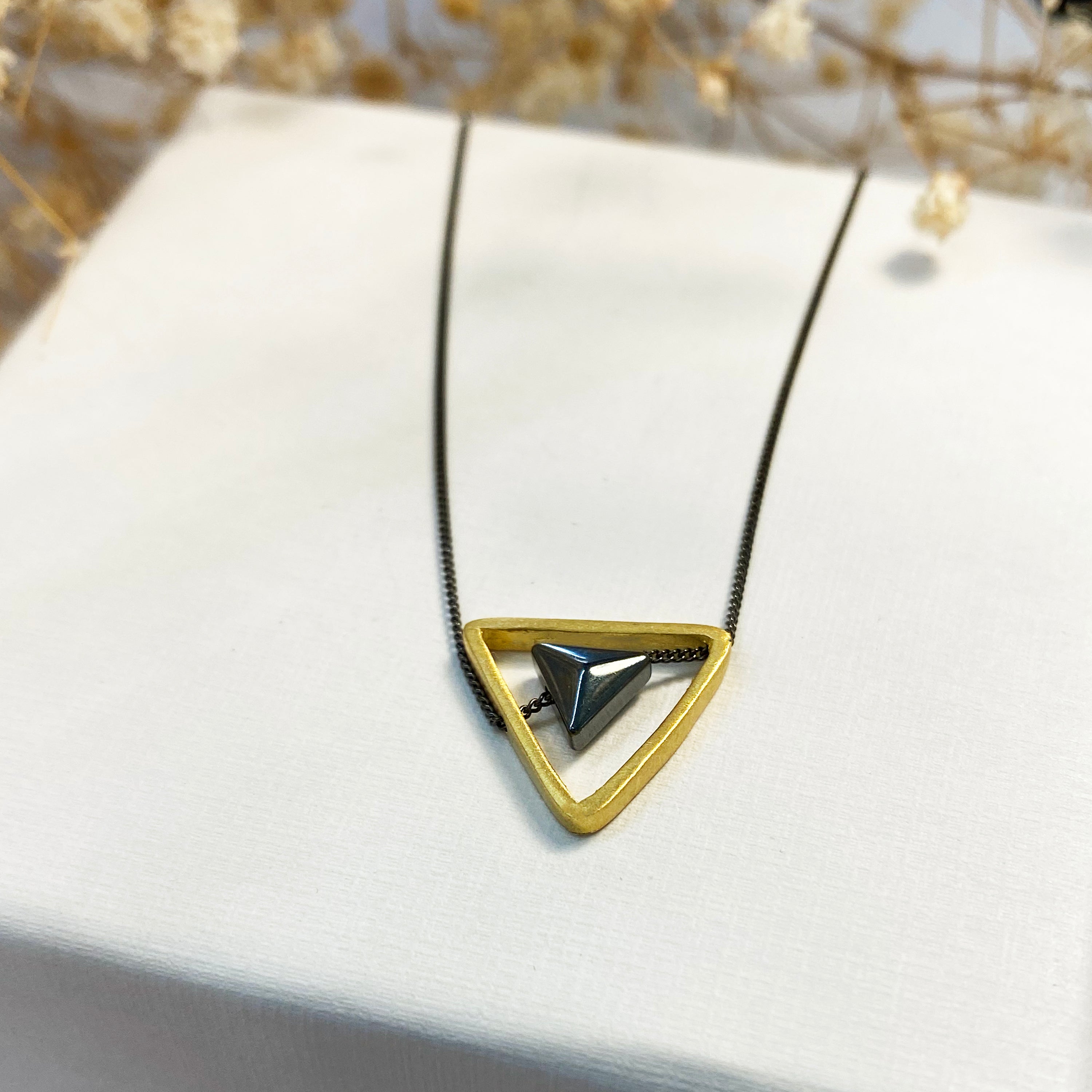 Fidget Triangle Hematite Necklace. Silver 925