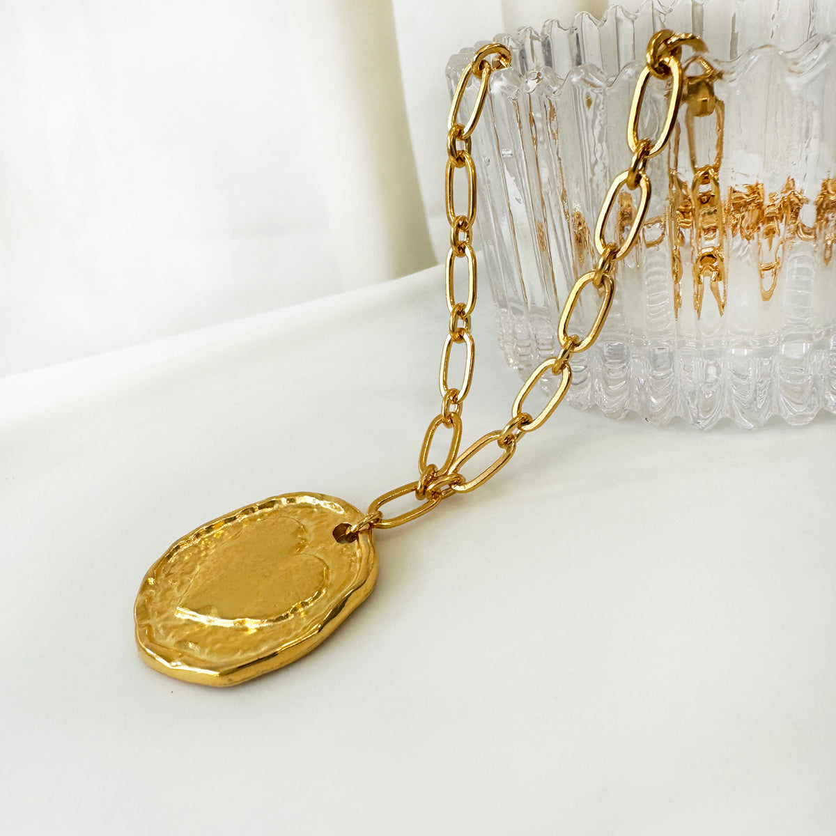 Chunky Heart Disc Pendant Necklace