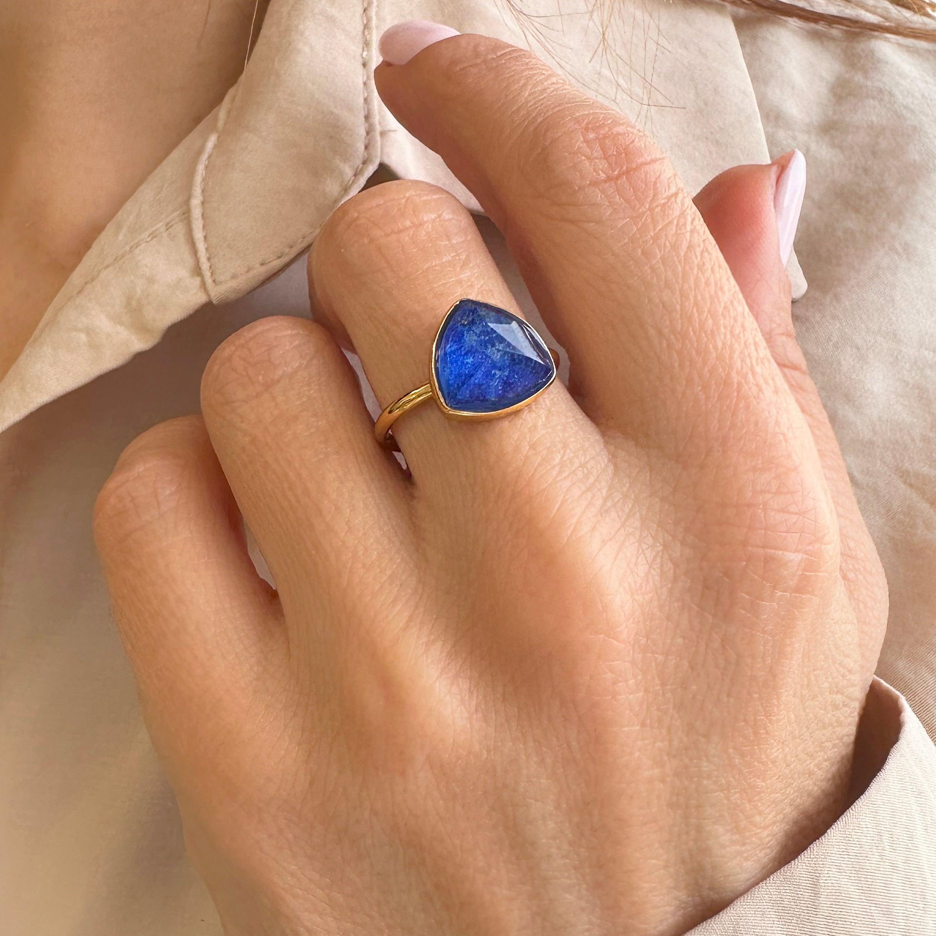 Raw lapis lazuli gemstone ring