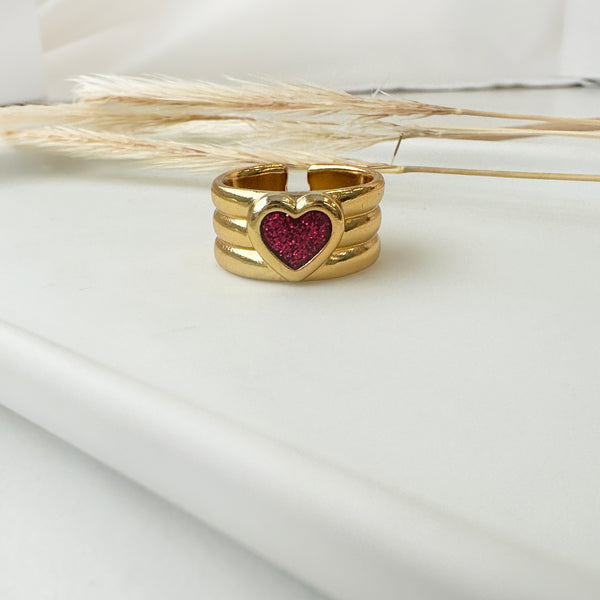 Chunky gold ring