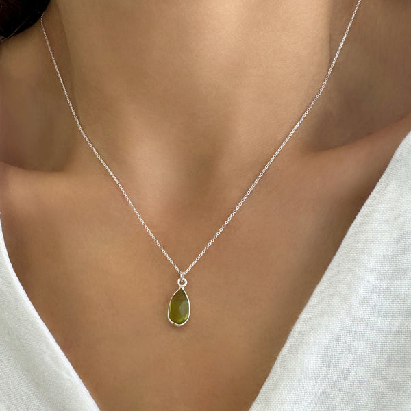 Tiny Peridot drop pendant necklace