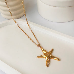 Gold starfish necklace