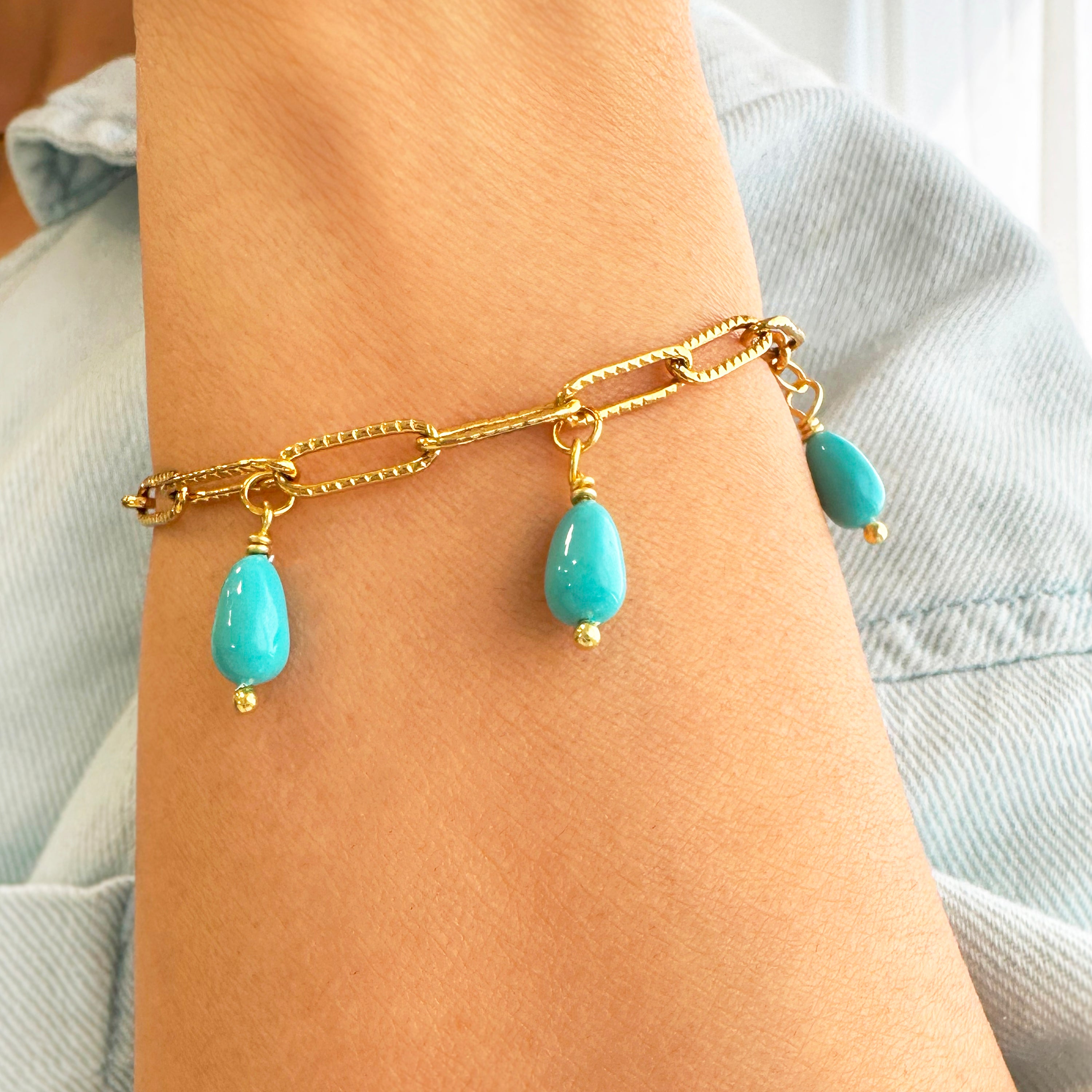 Paperclip chain bracelet with 3  Turquoise drop gems