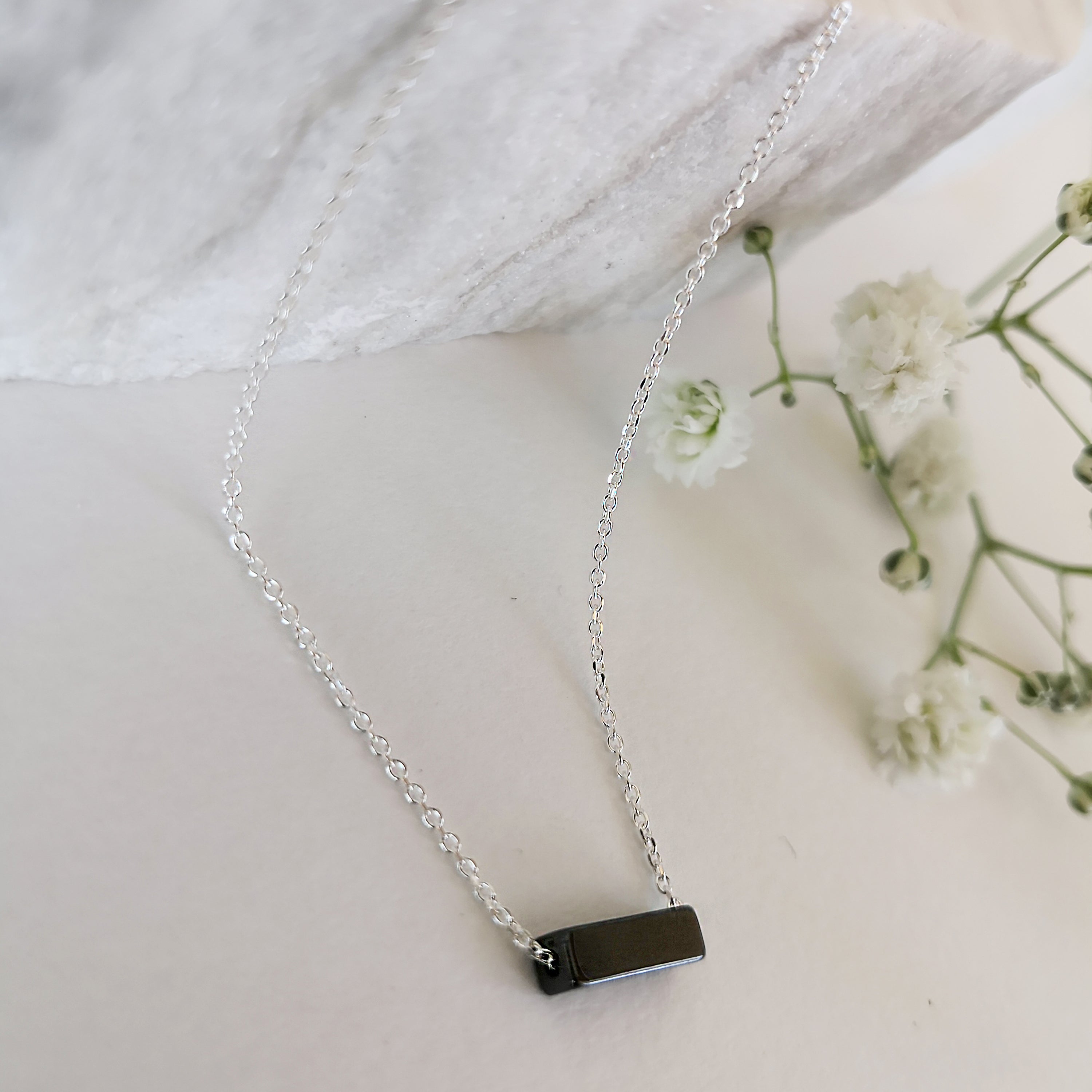 Hematite bar necklace - Geometric Pendant