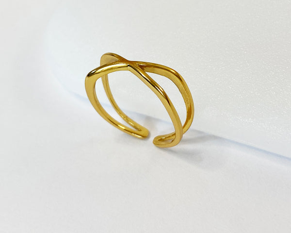 Criss Cross Ring, X Shaped Ring, Thin Gold Ring