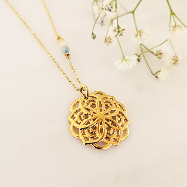 Mandala Necklace with agate gemstones