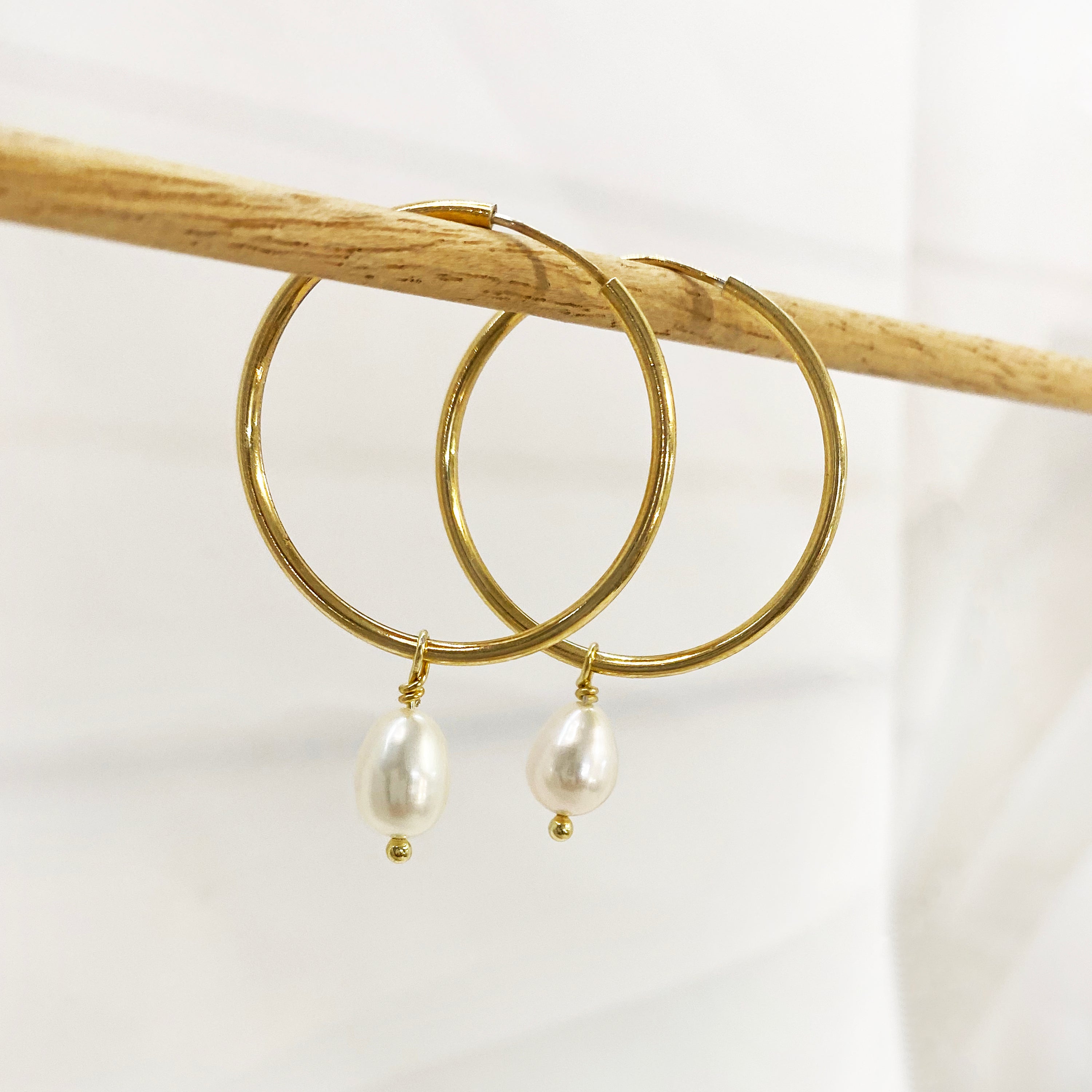 Real pearl large hoop earrings