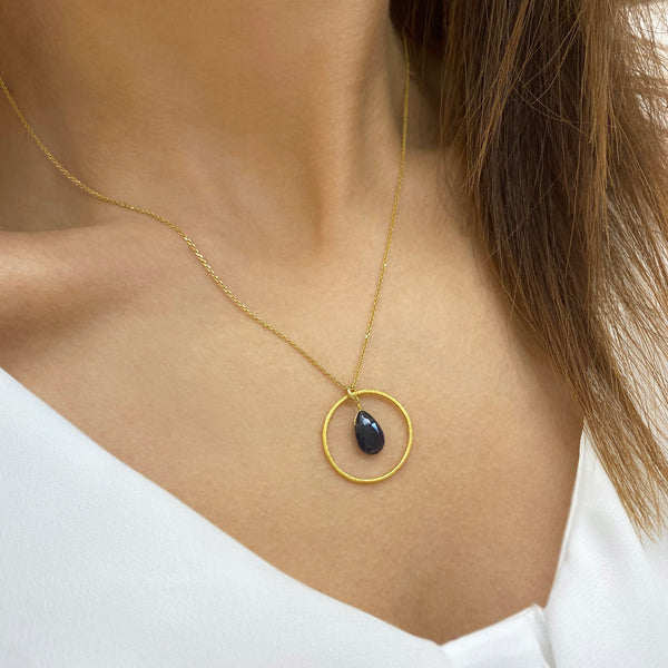 Raw Blue Sapphire Necklace - Fidget necklace