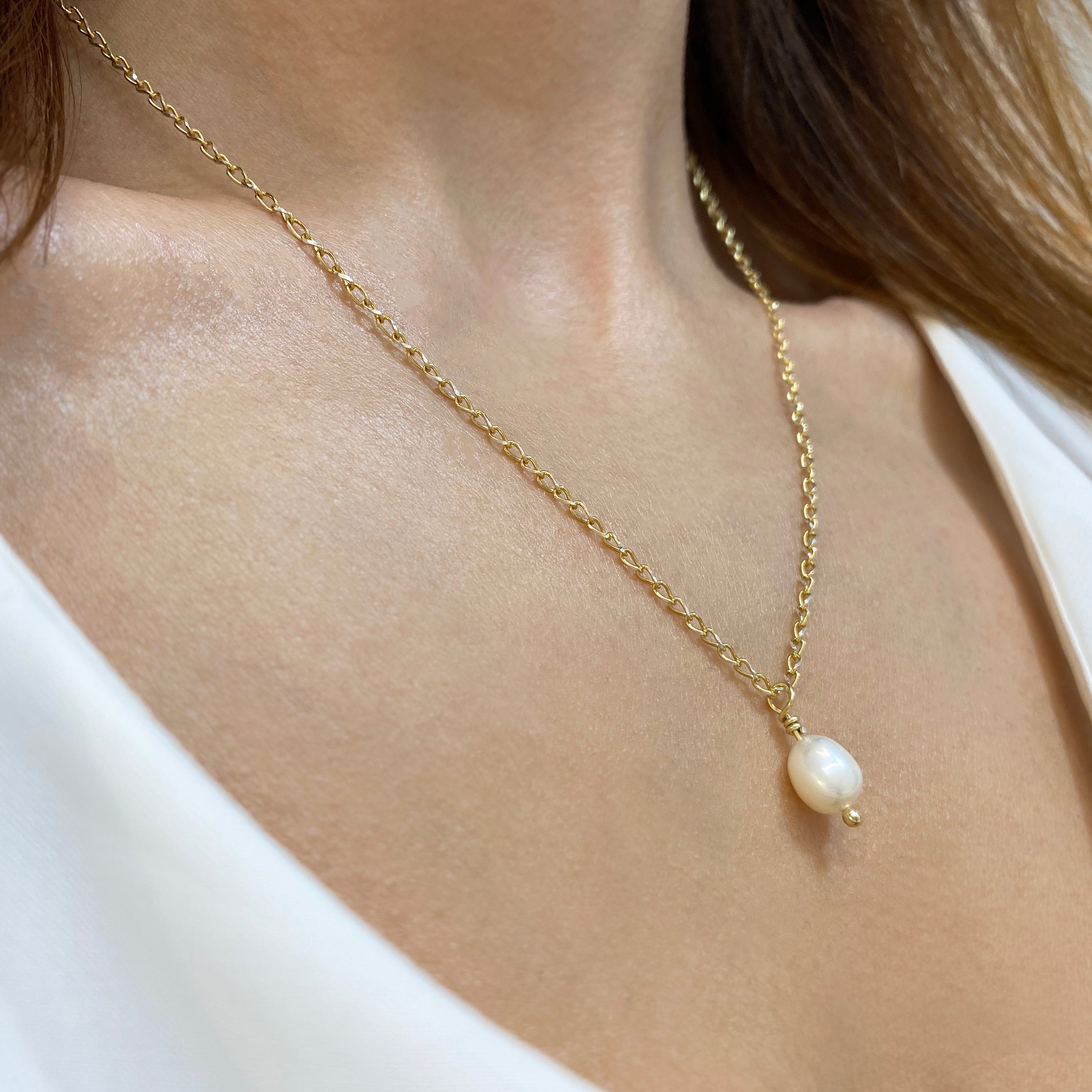 One Pearl necklace with a Single Pearl Pendant- Silver 925