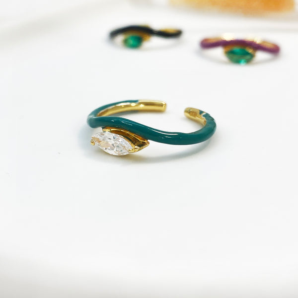 White Zircon Ring with Handpainted enamel.  Silver 925 - 24k gold finish